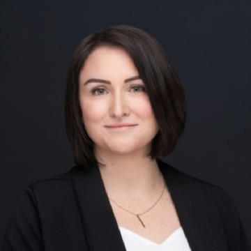 Leah Oliveira, Real Estate Partner