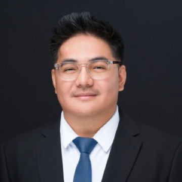 Raine Zetazate, Real Estate Partner